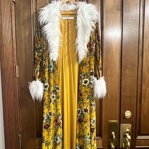 Jennifer Grace Penny Faux Fur Velvet Jacket - Mustard Blossom